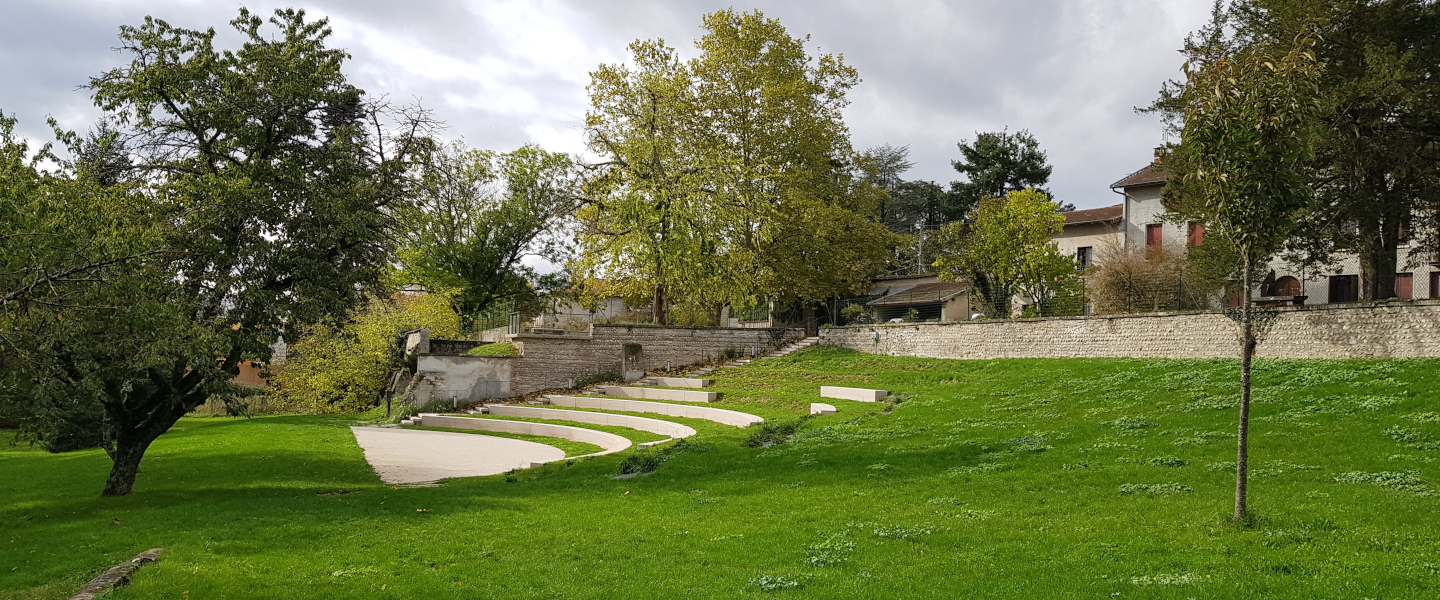 Le Théâtre de Verdure - Commune de Beynost